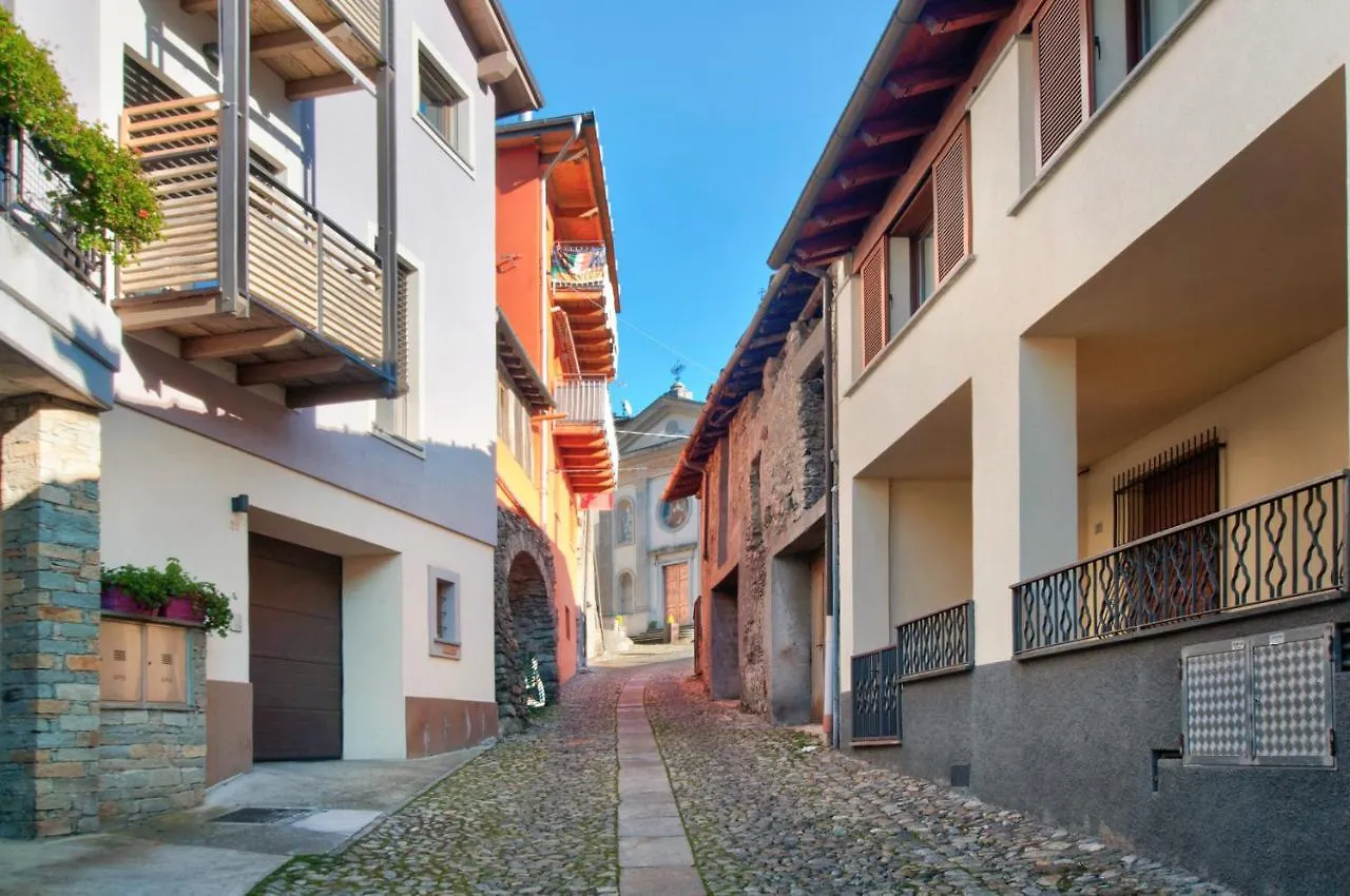 Apartment Appartamento Il Nido Tra Verde E Natura Berbenno di Valtellina Italy